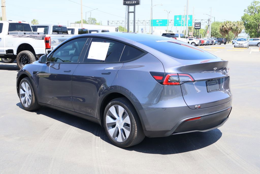 Used 2023 Tesla Model Y Long Range image 6