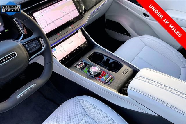 Used 2025 Jeep Wagoneer S Limited image 17