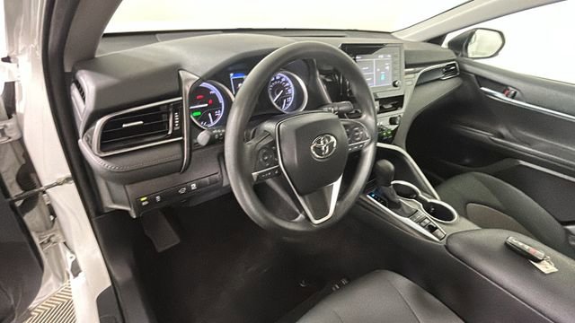 Used 2022 Toyota Camry LE FWD image 14