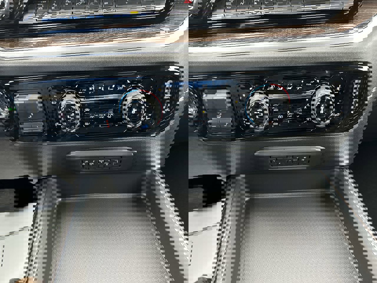 New 2026 Chevrolet Silverado 2500 LT w/ Trail Boss Package image 29