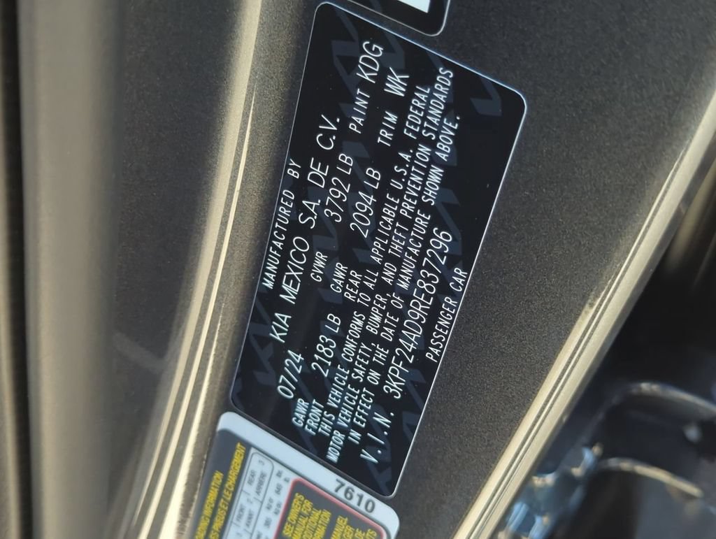 Certified 2024 Kia Forte LXS w/ LXS Technology Package FWD image 30