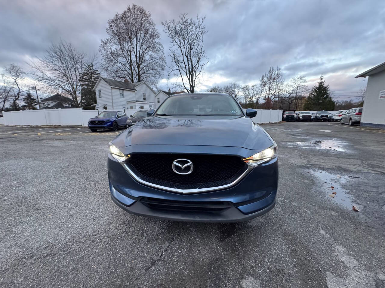Used 2017 MAZDA CX-5 Touring AWD/4WD image 3