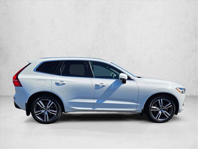 Used 2021 Volvo XC60 T5 Momentum FWD image 4