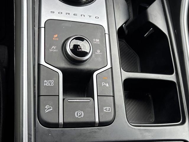 Used 2025 Kia Sorento EX image 40