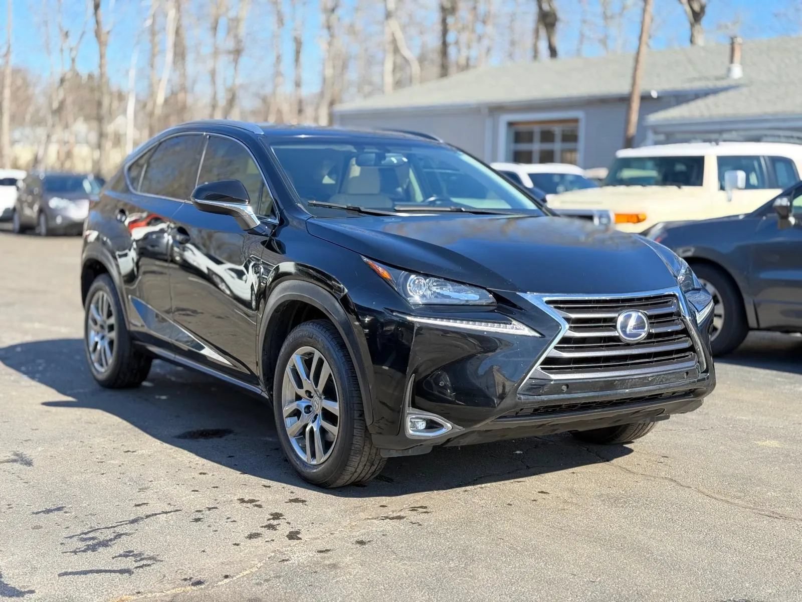 Used 2016 Lexus NX 300h AWD w/ Premium Package image 2