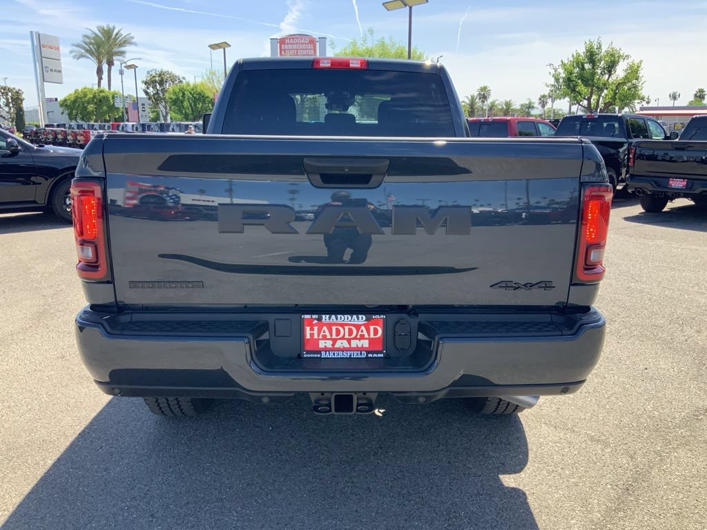 New 2025 RAM 2500 Big Horn AWD/4WD image 6