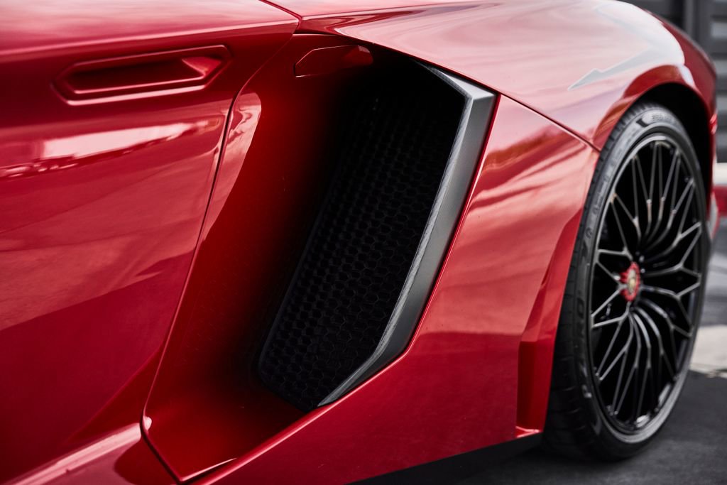 Used 2016 Lamborghini Aventador LP 750-4 Superveloce AWD/4WD image 10