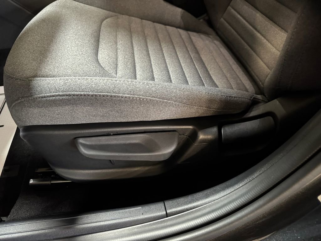 Certified 2025 Kia K4 EX FWD image 13