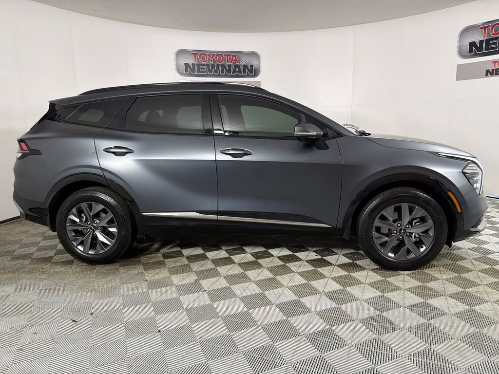 Used 2025 Kia Sportage SX Prestige image 4