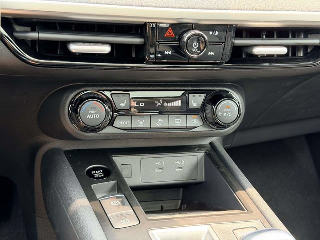 New 2026 Nissan Kicks SV w/ SV Premium Package AWD/4WD image 22