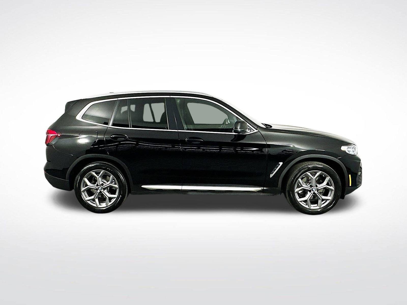 Used 2024 BMW X3 xDrive30i image 9