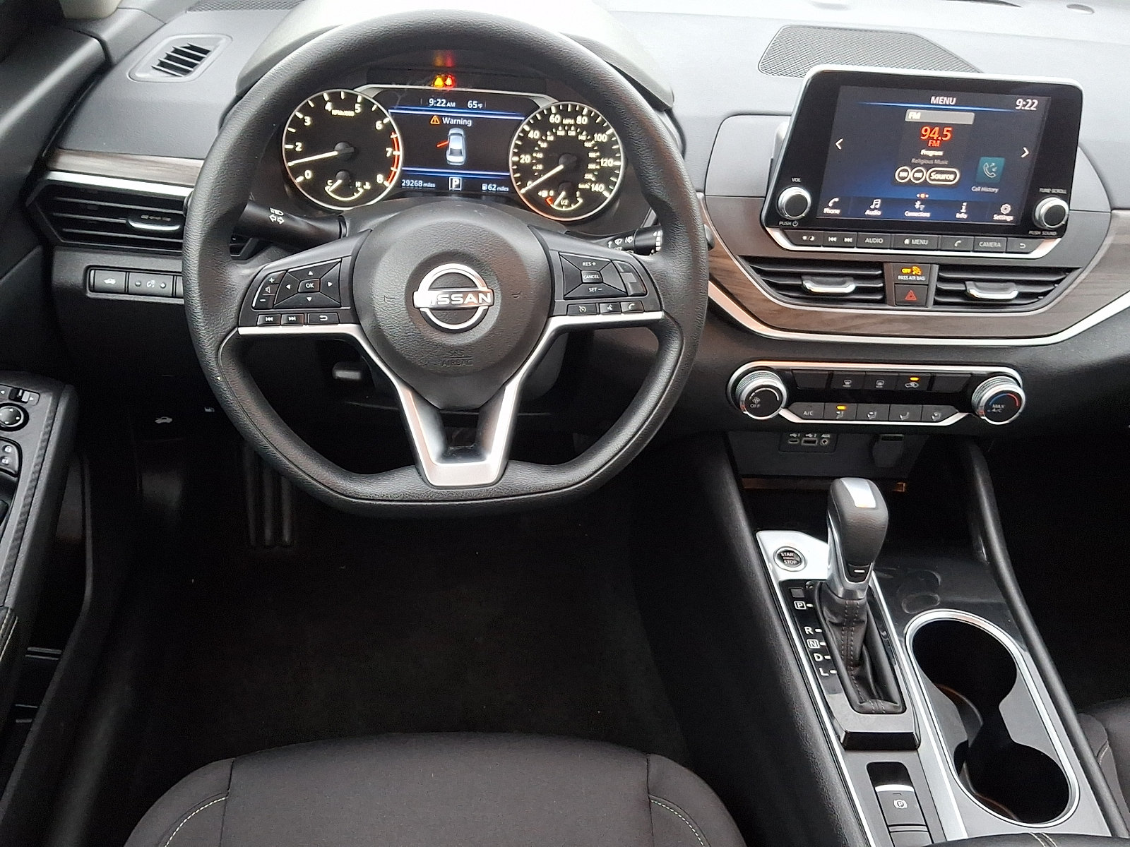 Used 2024 Nissan Altima 2.5 SV AWD/4WD image 11