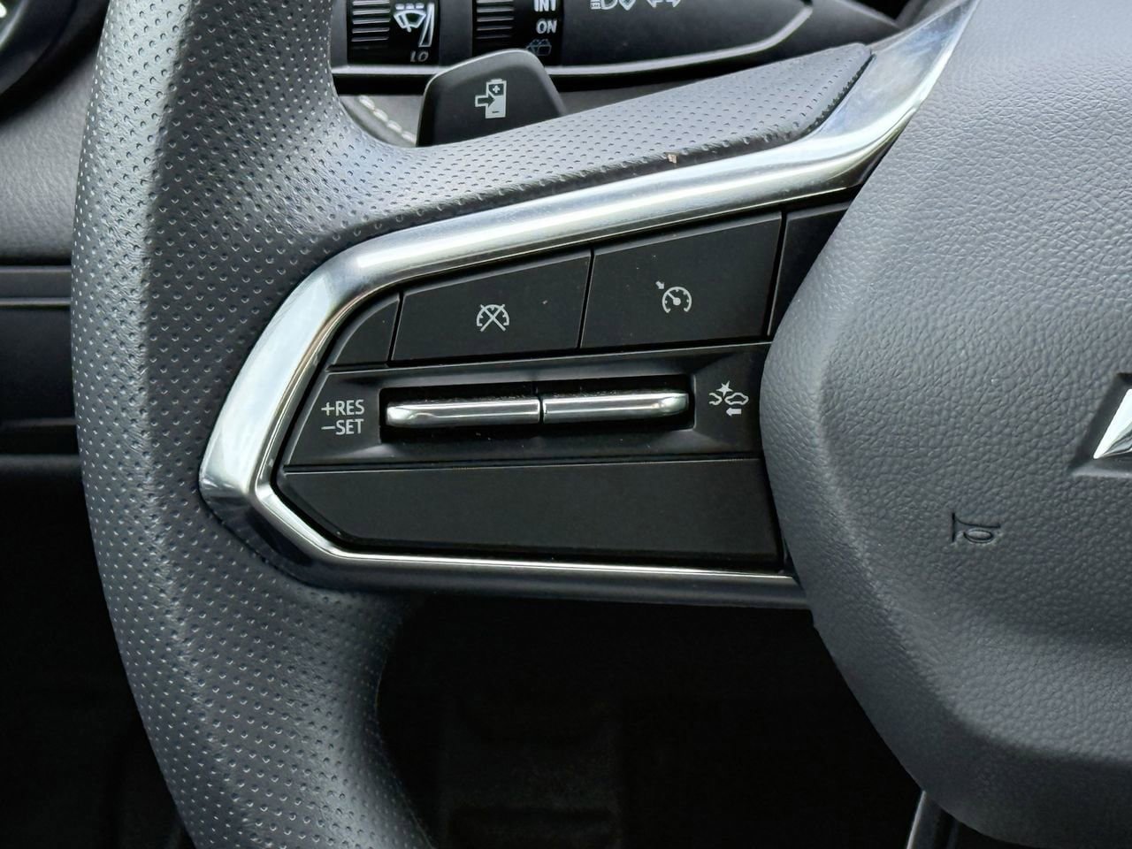 New 2026 Chevrolet Blazer EV LT image 12