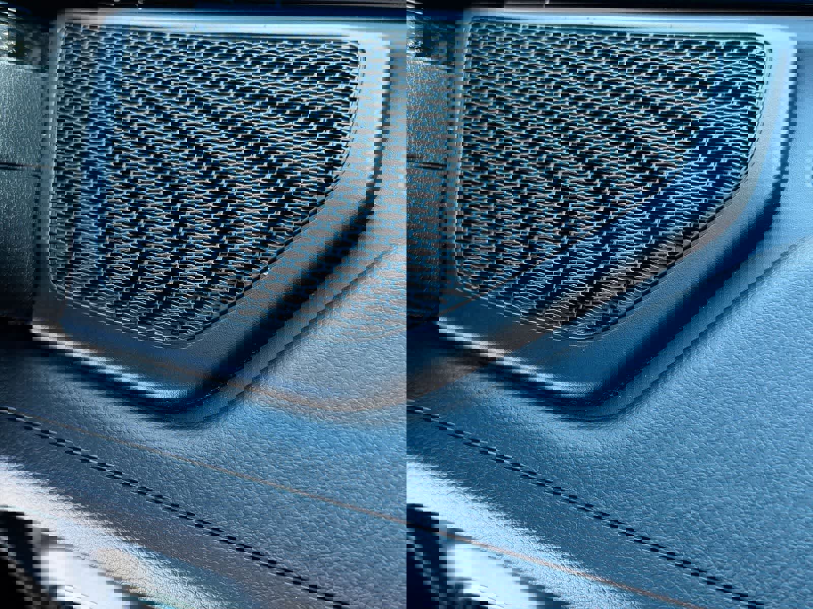 Used 2022 Jeep Wrangler Unlimited Rubicon 4xe w/ Cold Weather Group image 32