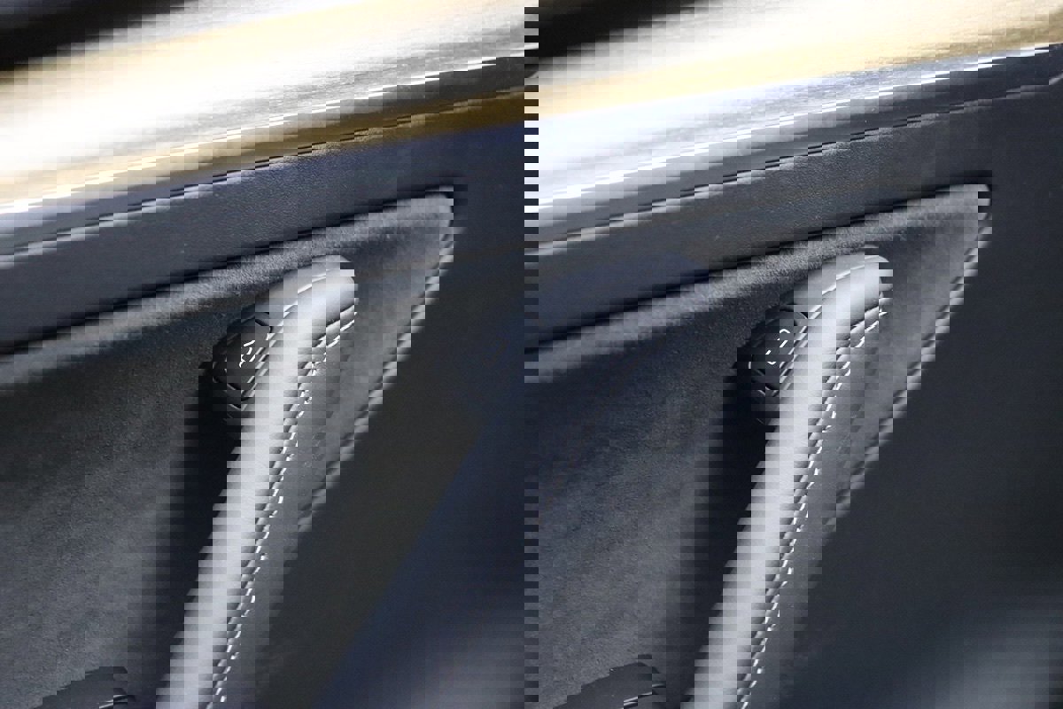 Used 2022 Tesla Model Y Performance image 27