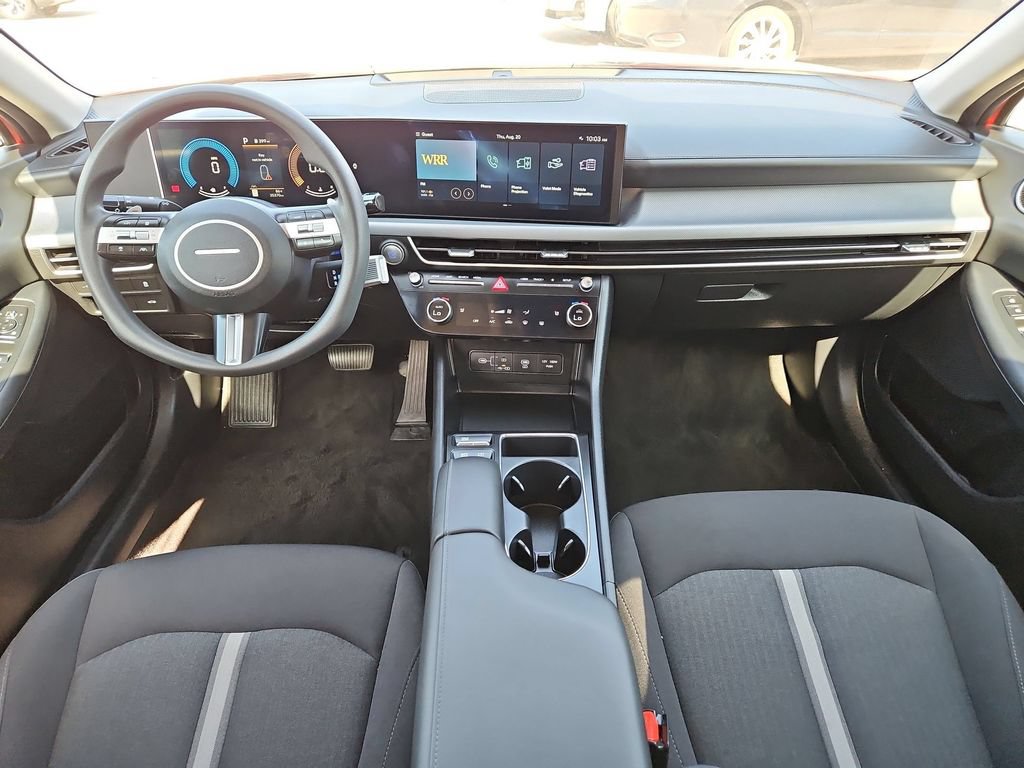 Used 2025 Hyundai Sonata SEL FWD image 26