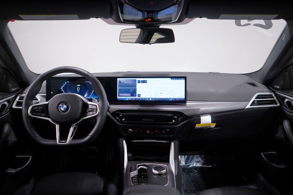 Used 2025 BMW 430i Coupe w/ M Sport Package image 10