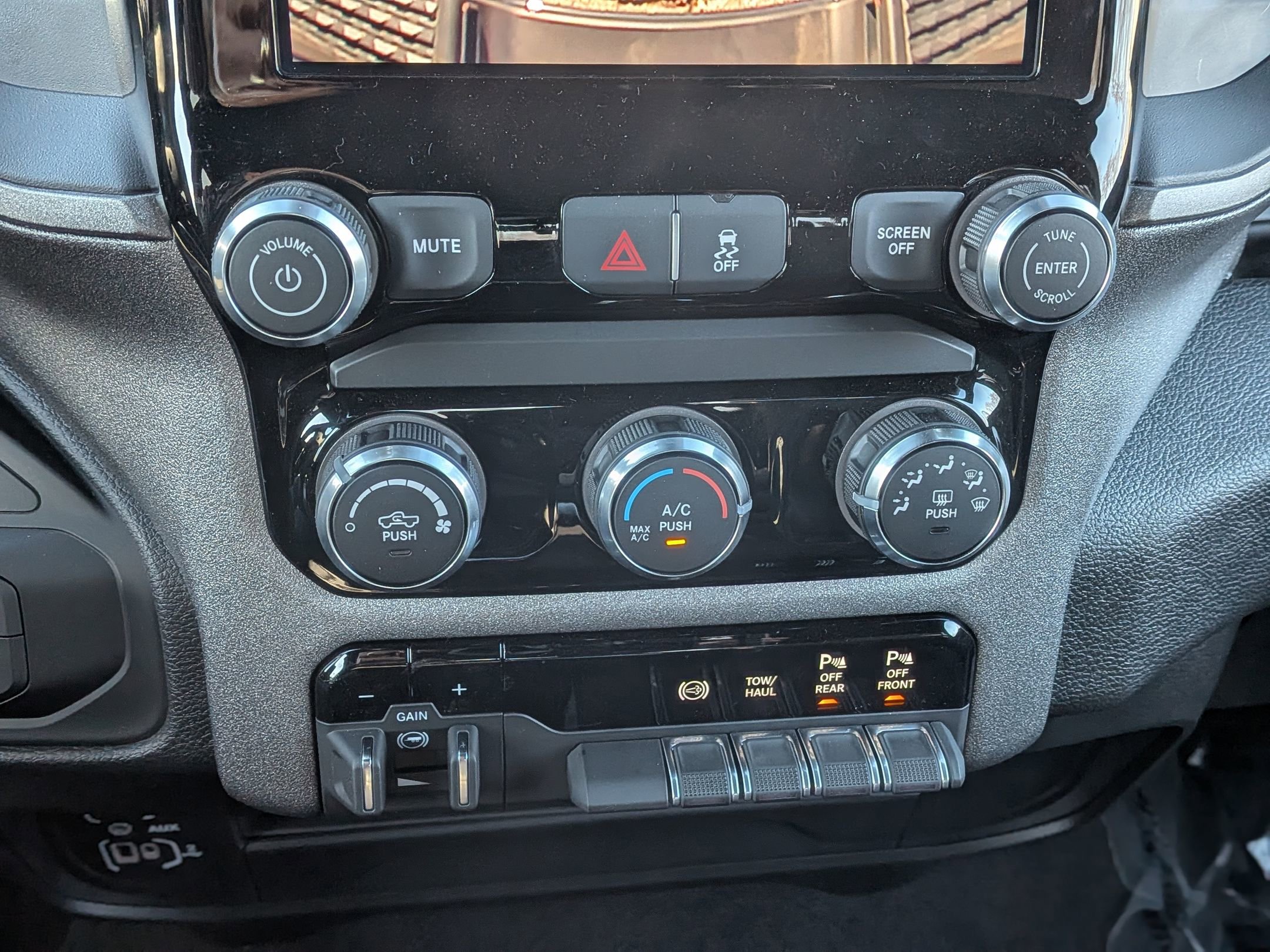 Used 2026 RAM 2500 Tradesman AWD/4WD image 29