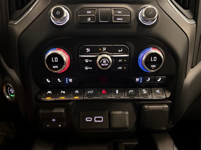 Used 2021 GMC Sierra 1500 Denali w/ Denali Ultimate Package AWD/4WD image 32