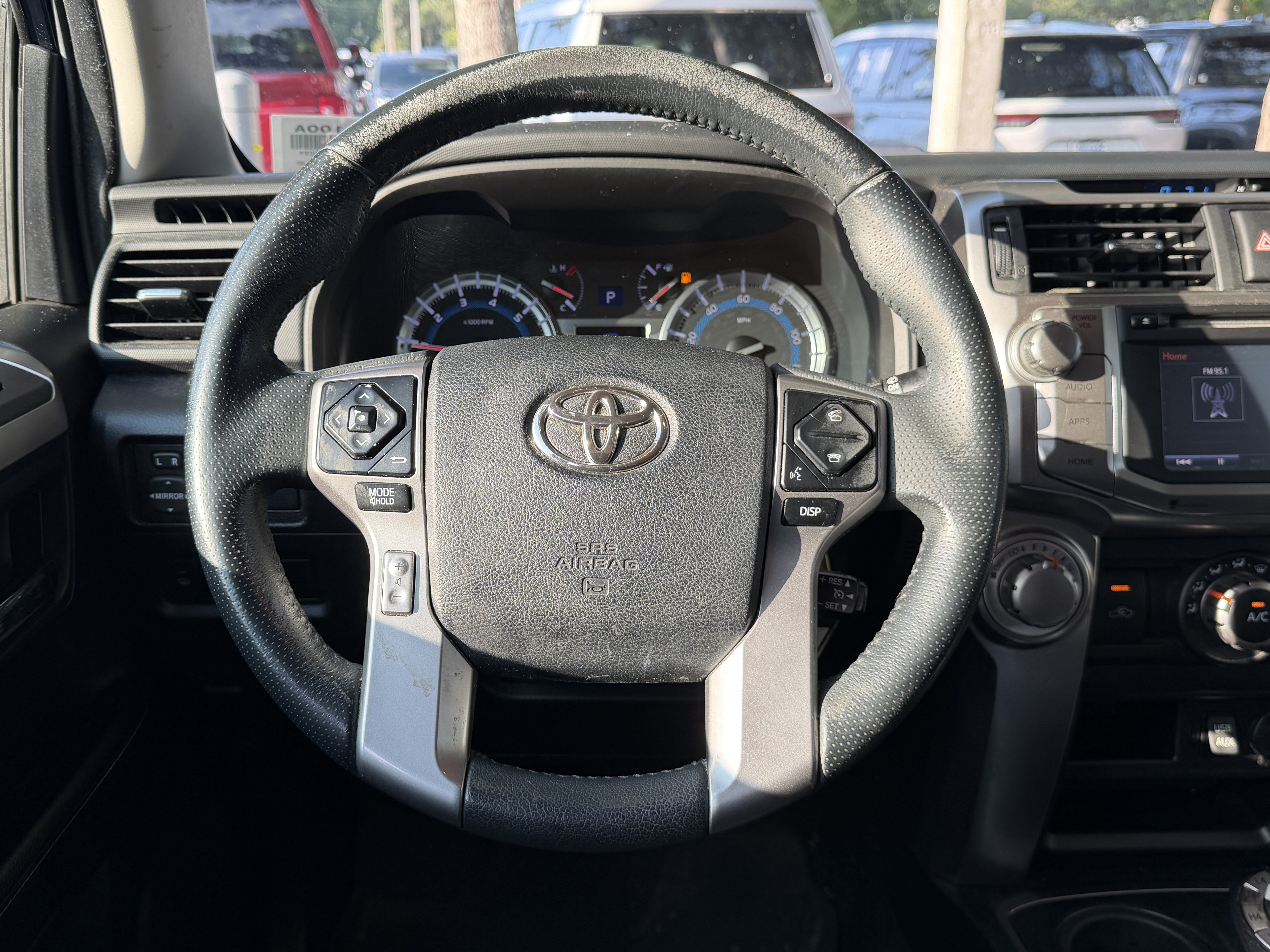 Used 2016 Toyota 4Runner SR5 AWD/4WD image 34