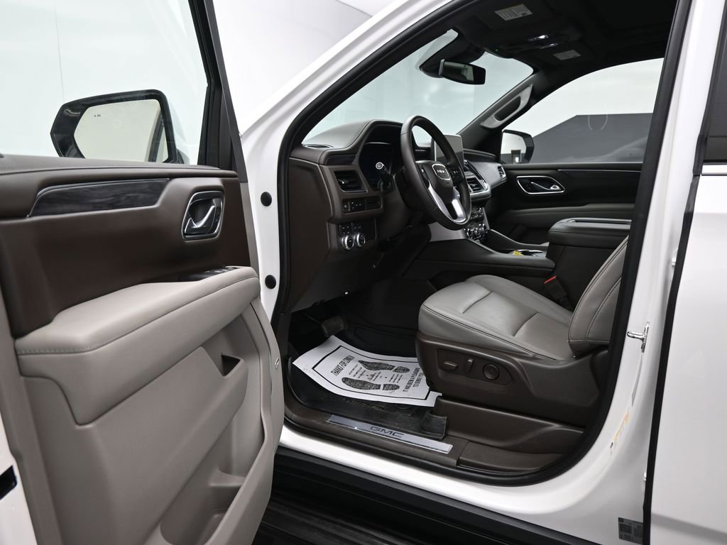 Certified 2023 GMC Yukon SLT image 11
