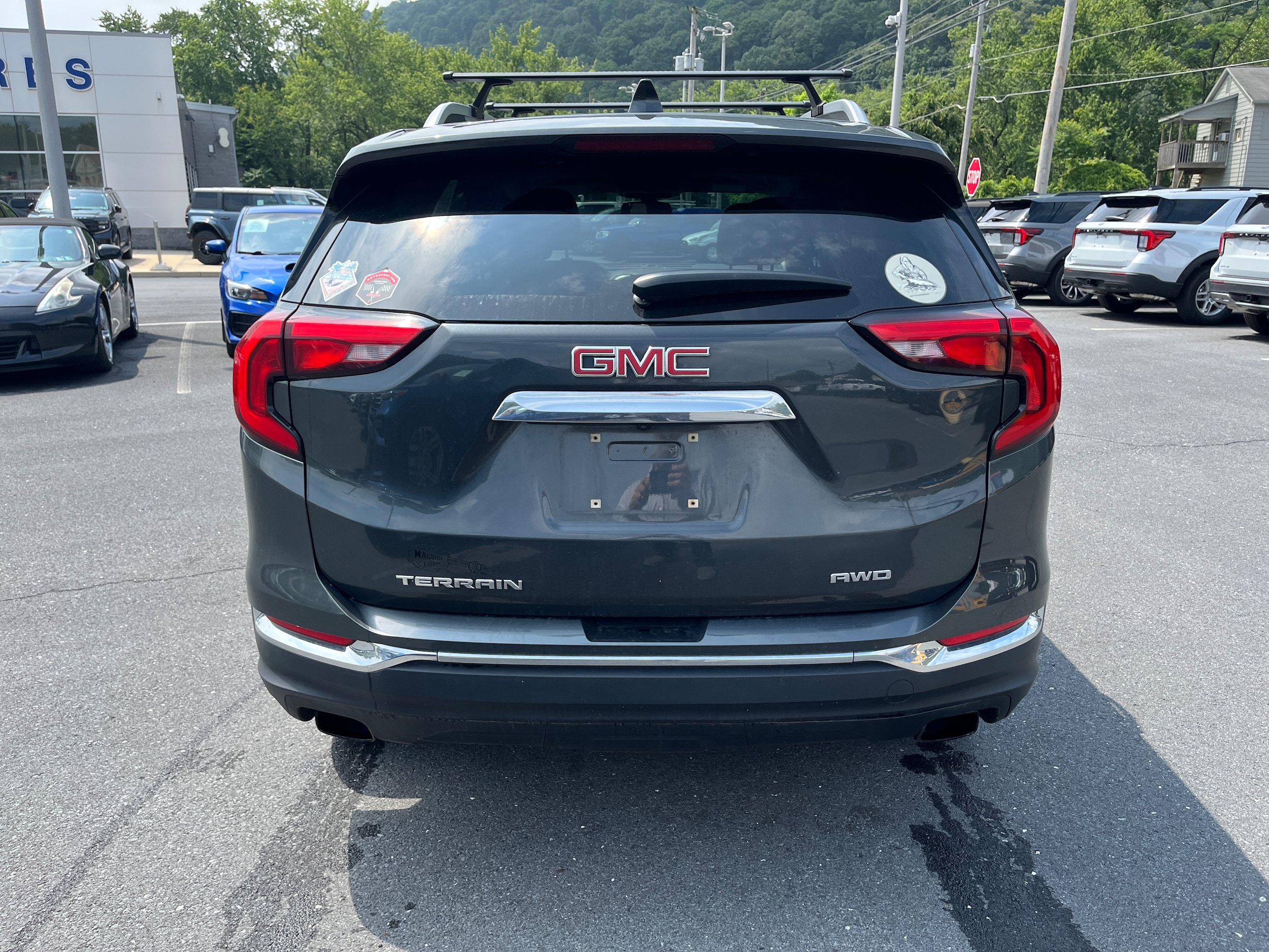 Used 2018 GMC Terrain SLT w/ Preferred Package AWD/4WD image 6