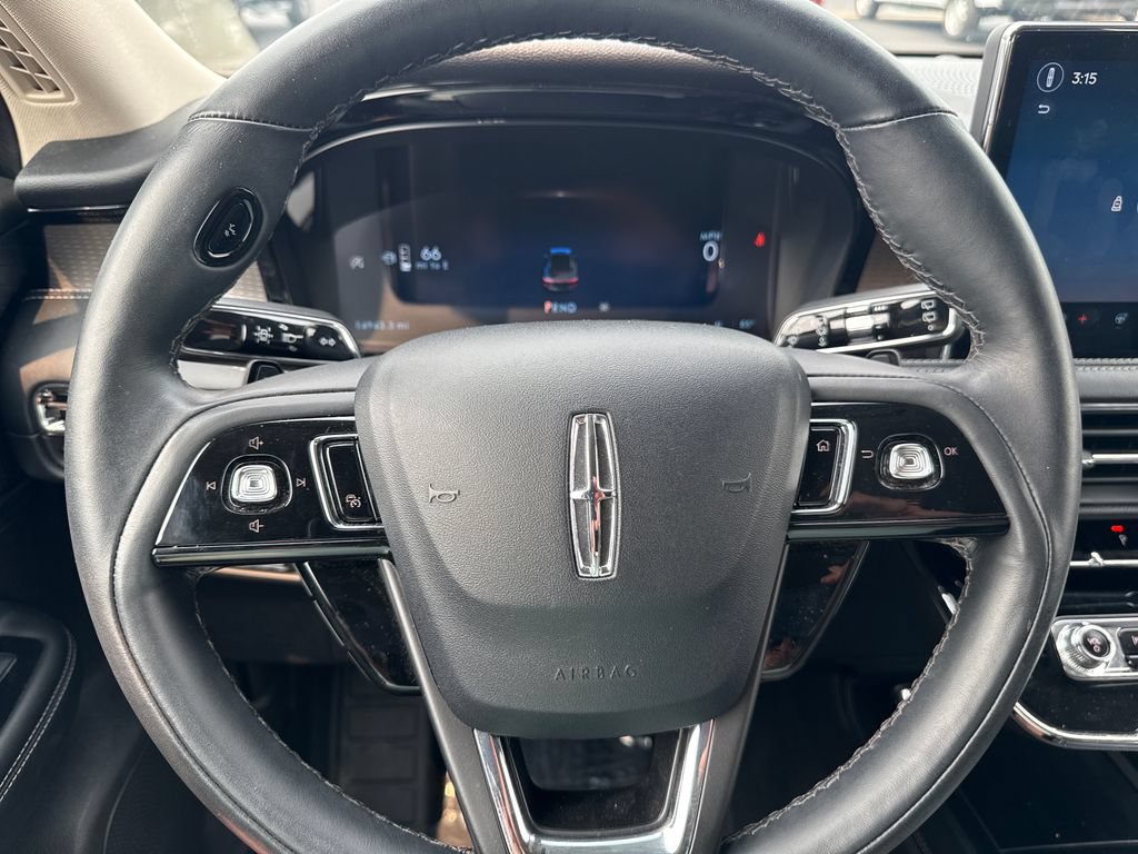 Used 2024 Lincoln Corsair Reserve AWD/4WD image 10