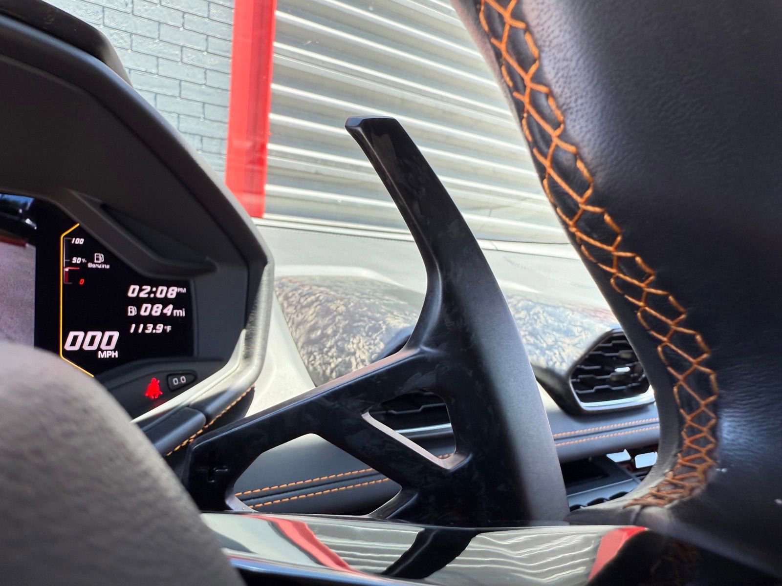 Used 2020 Lamborghini Huracan EVO RWD image 24