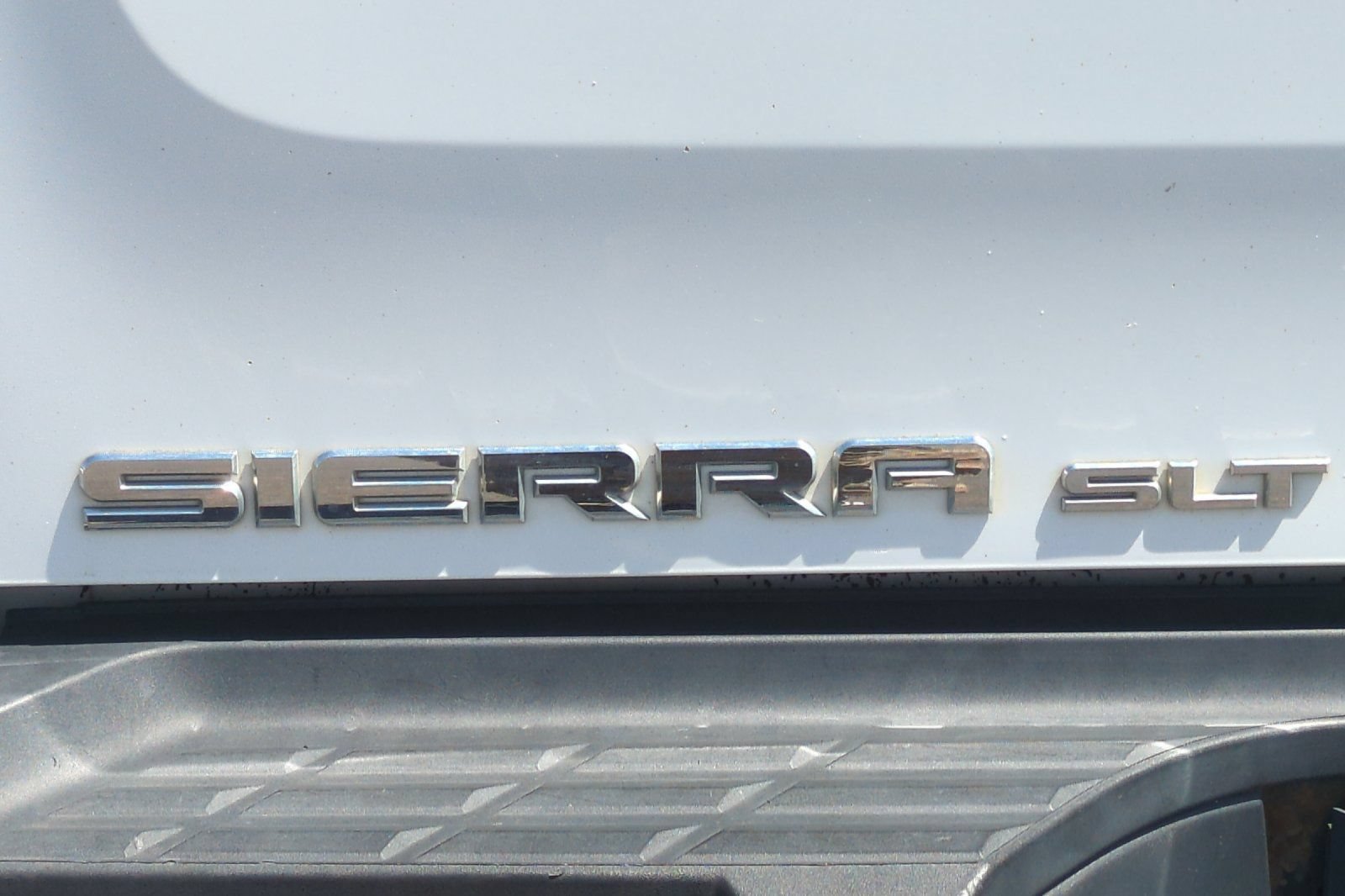 Used 2011 GMC Sierra 2500 SLT w/ SLT Convenience Package AWD/4WD image 46