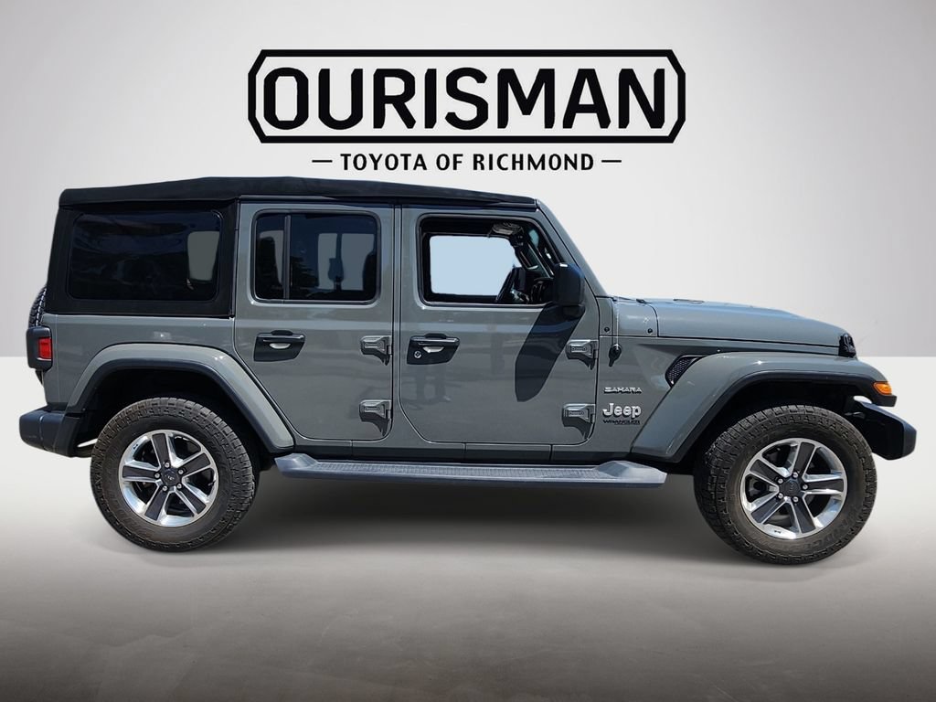 Used 2020 Jeep Wrangler Unlimited Sahara AWD/4WD image 8