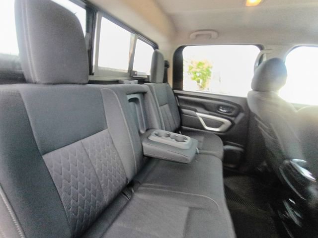 Used 2016 Nissan Titan SV AWD/4WD image 61
