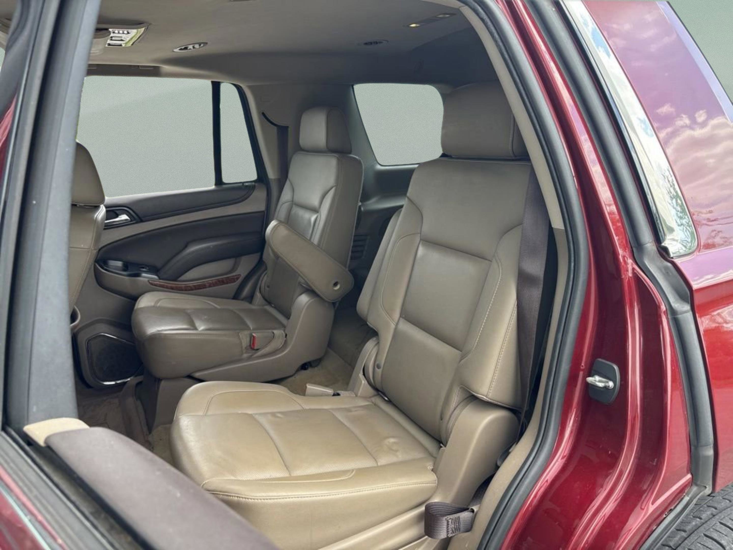 Used 2017 Chevrolet Tahoe Premier AWD/4WD image 27
