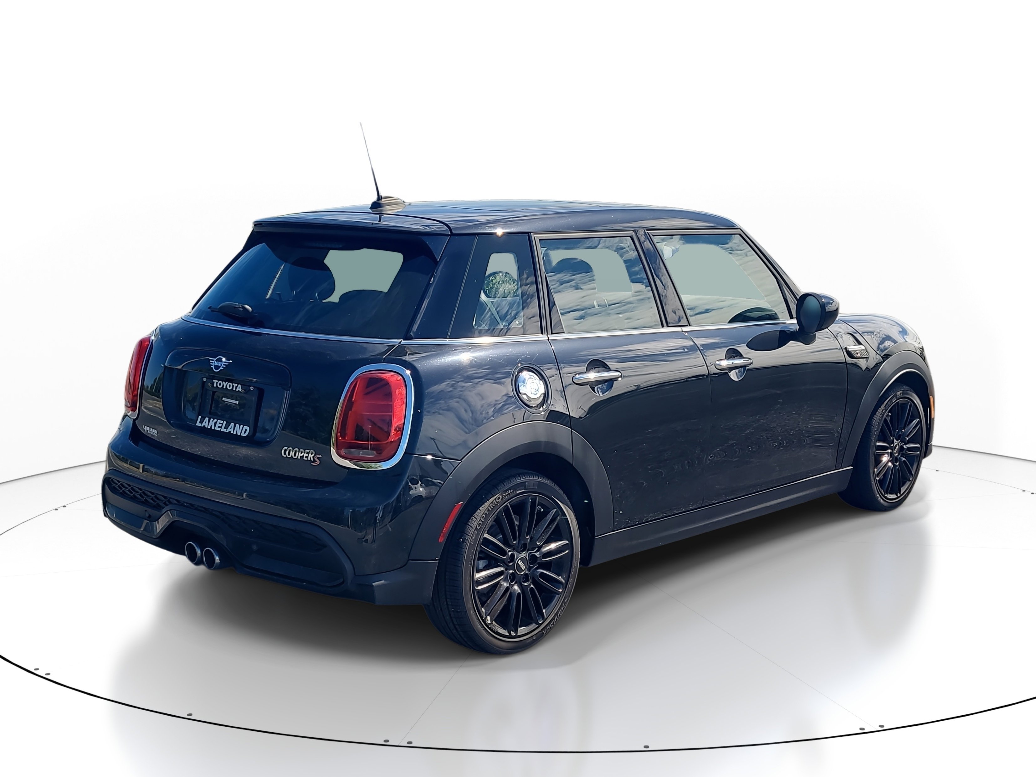 Used 2023 MINI Cooper S image 7