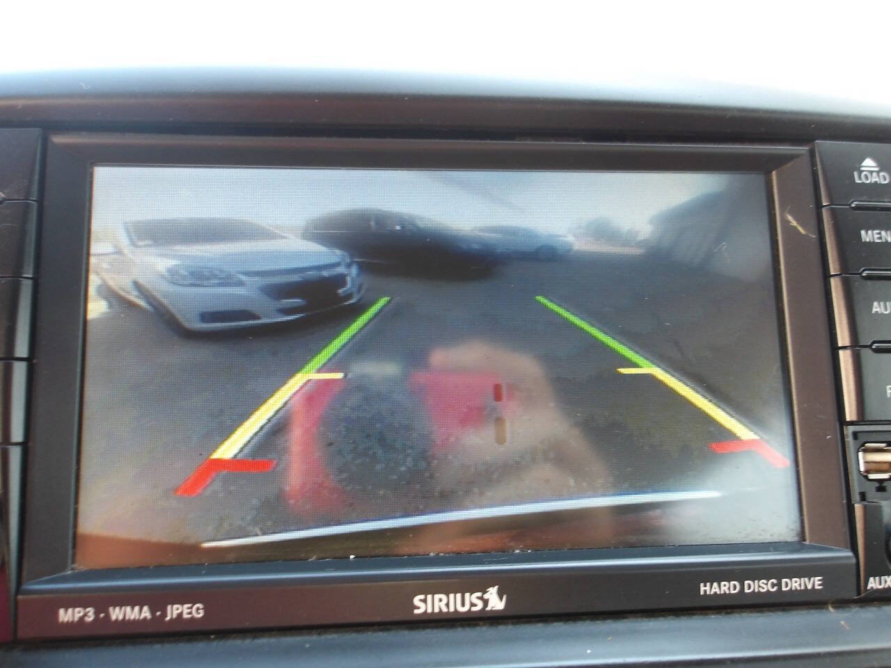 Used 2011 Chrysler Town & Country Touring FWD image 5
