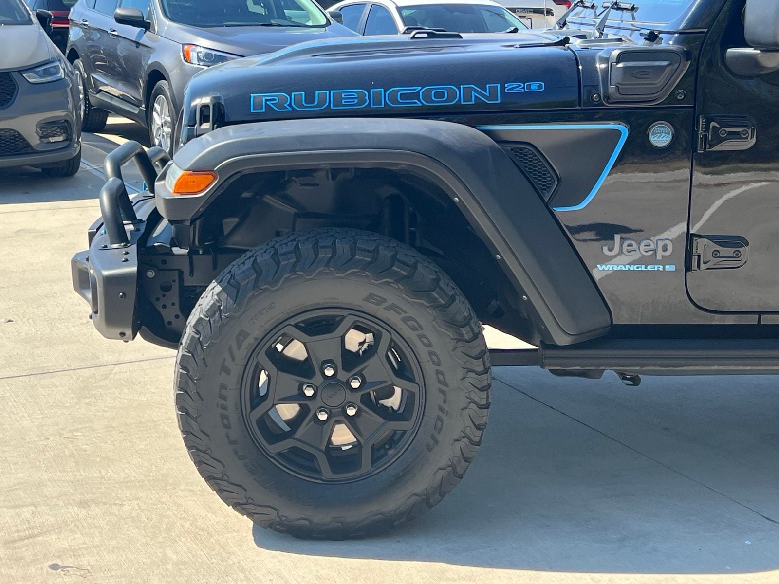 Used 2023 Jeep Wrangler Unlimited Rubicon 4xe AWD/4WD image 8