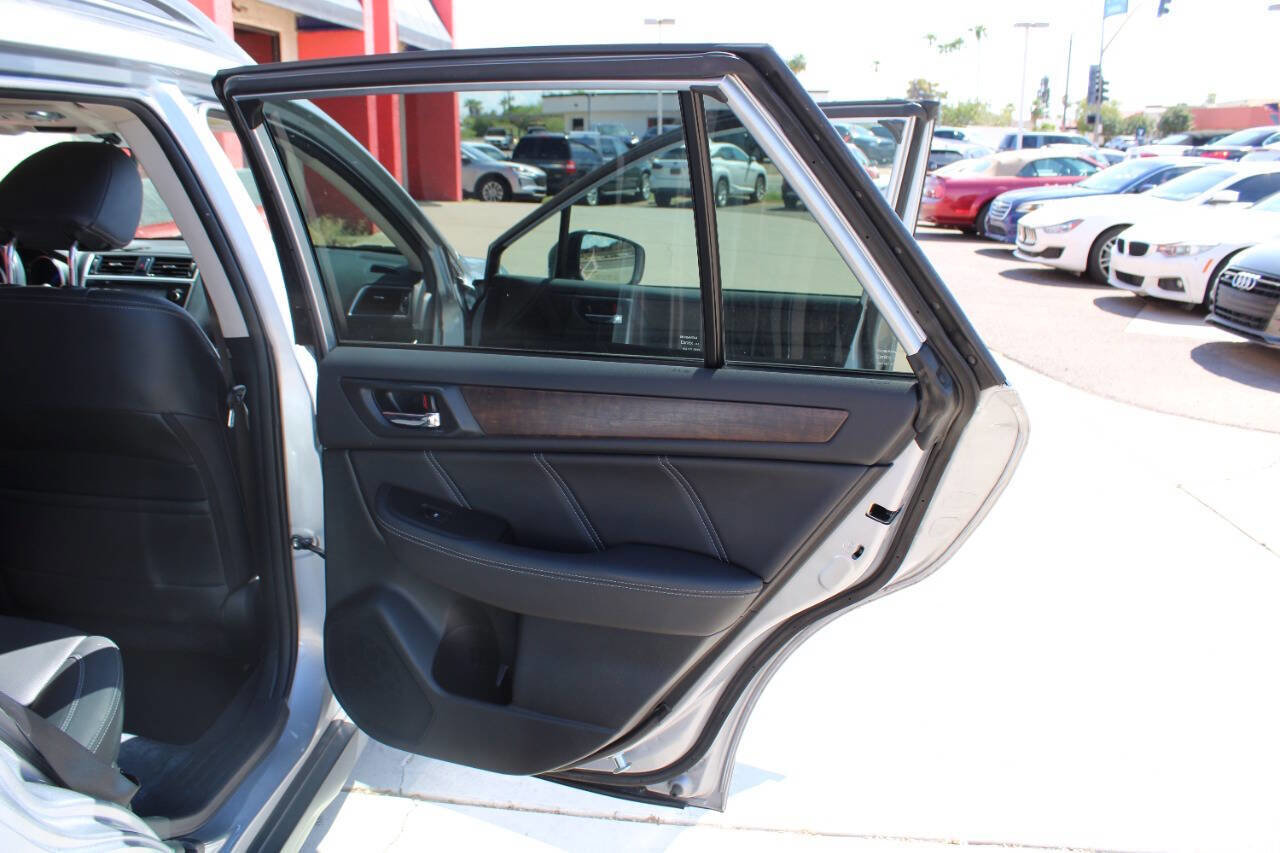 Used 2018 Subaru Outback 3.6R Limited image 15