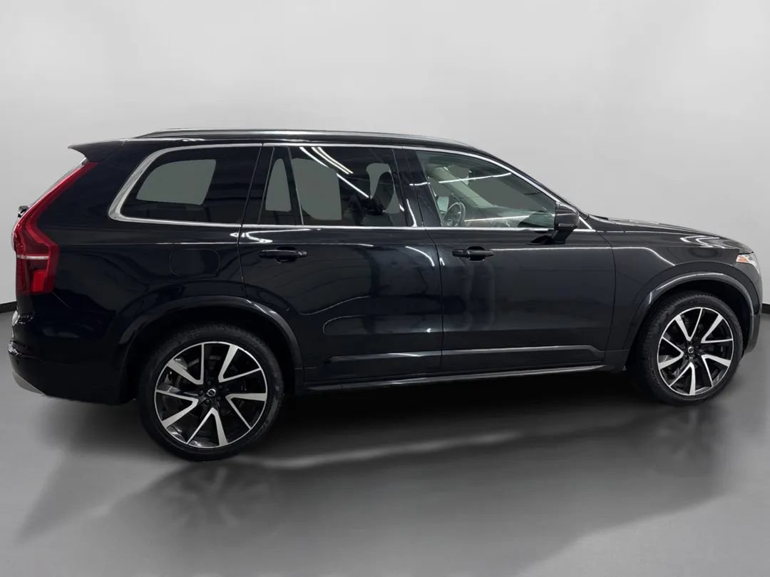 Used 2022 Volvo XC90 T6 Momentum w/ Advanced Package AWD/4WD image 11
