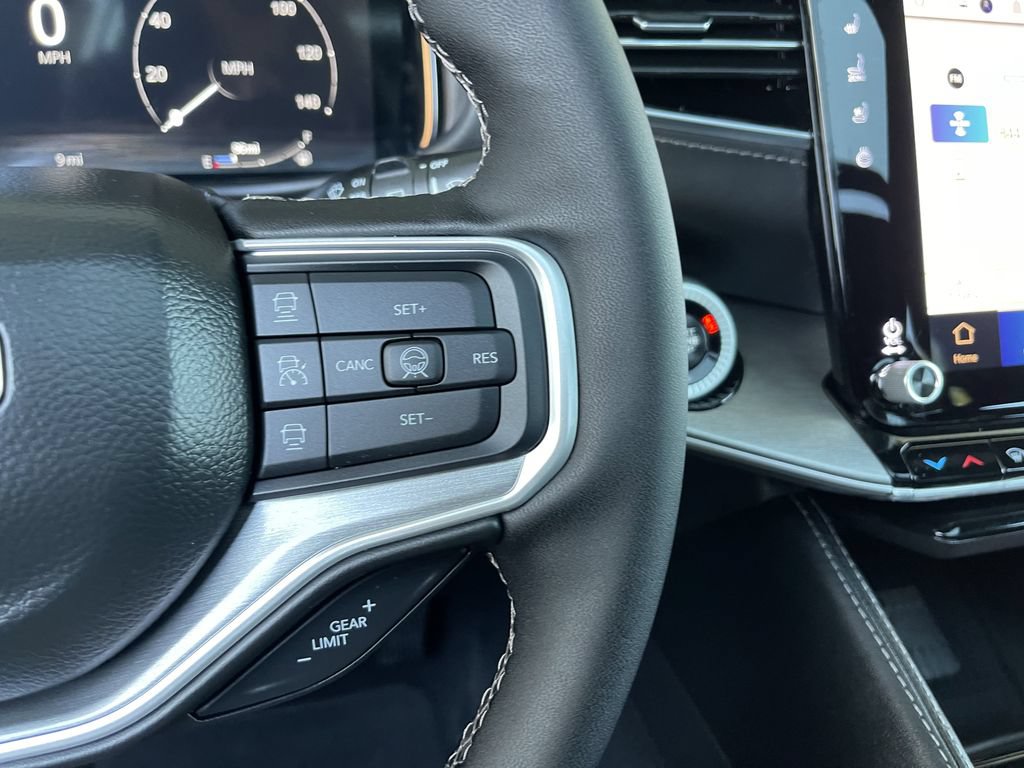 New 2026 Jeep Grand Wagoneer Limited AWD/4WD image 42