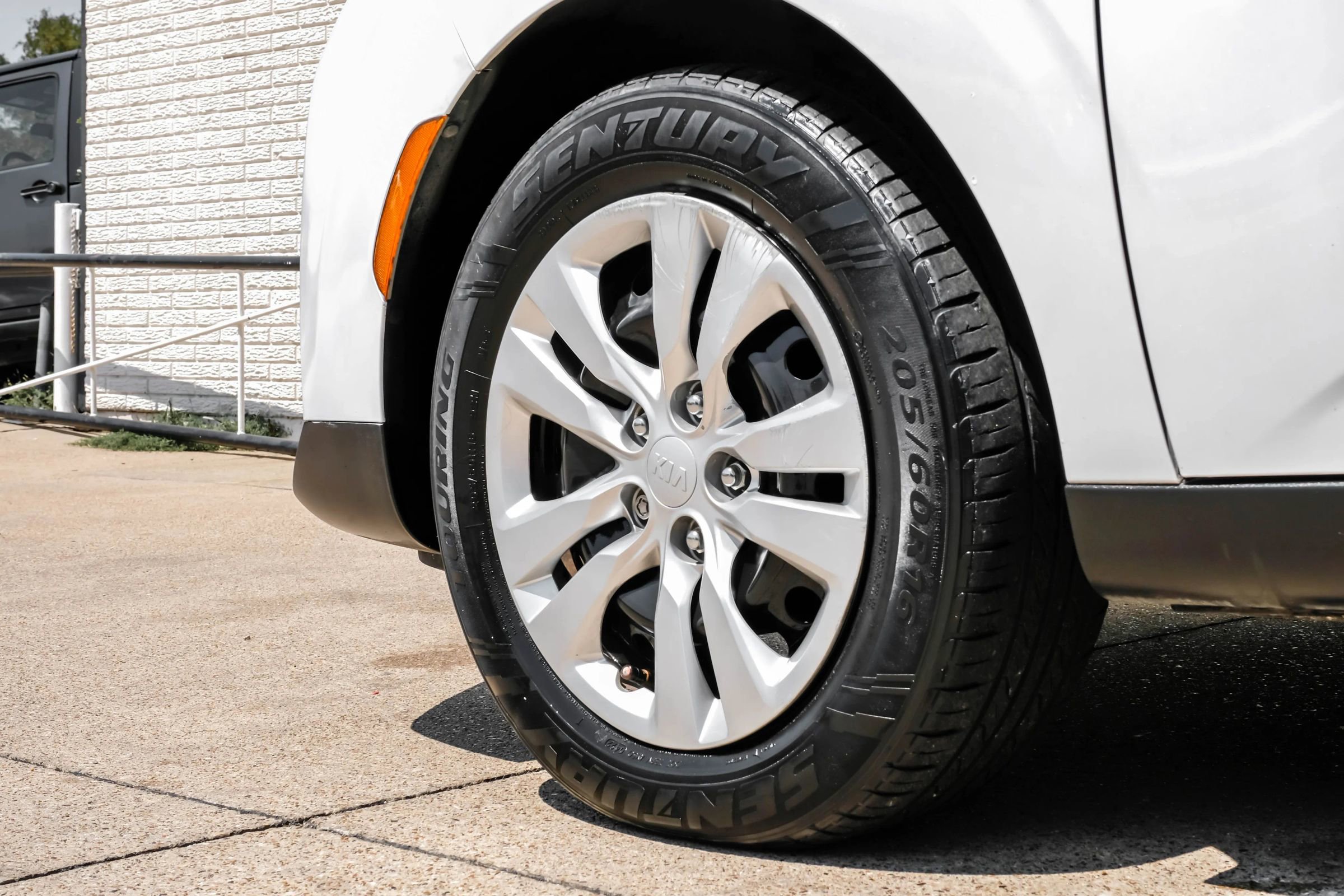 Used 2020 Kia Soul LX image 54