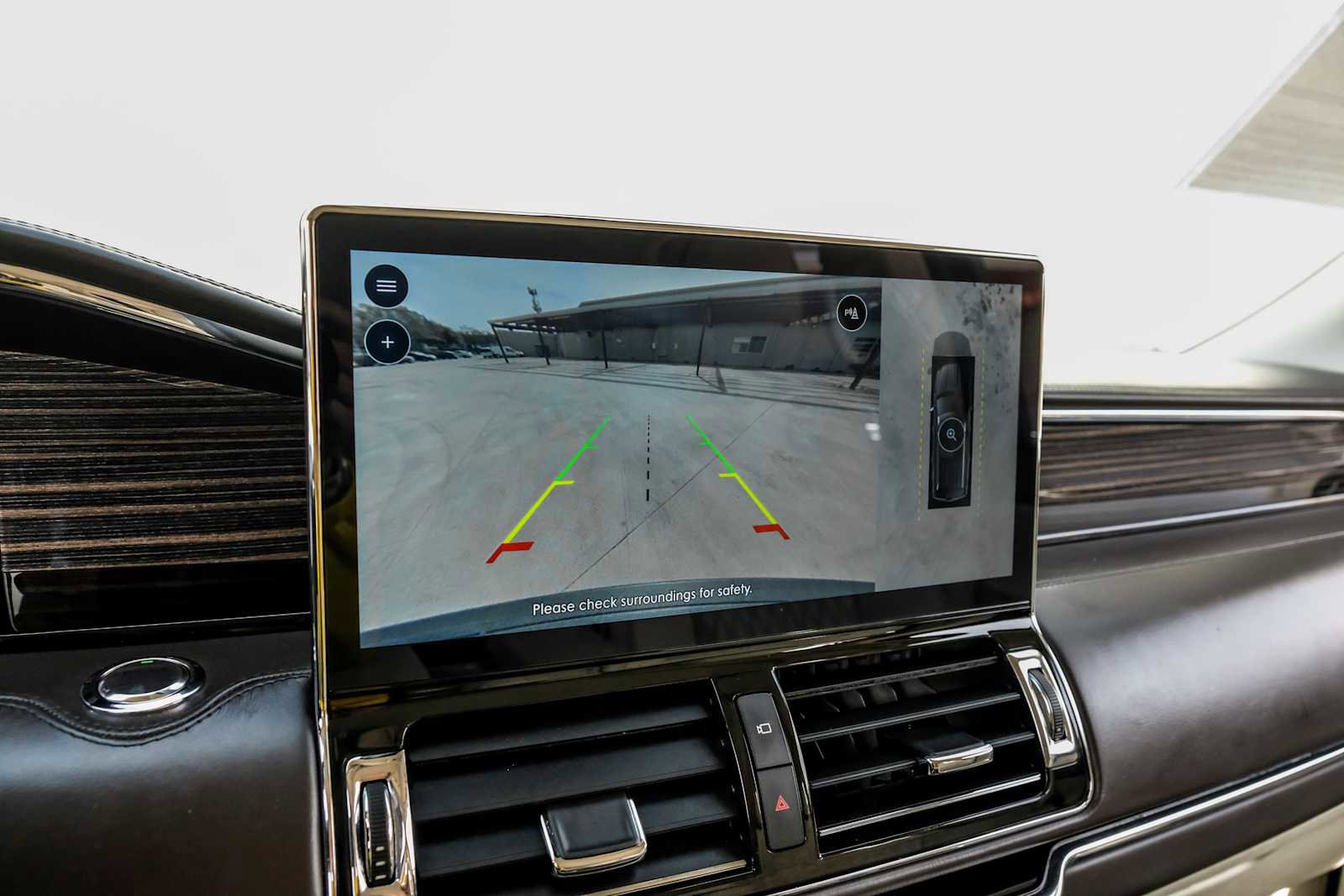 Used 2024 Lincoln Navigator Black Label AWD/4WD image 24