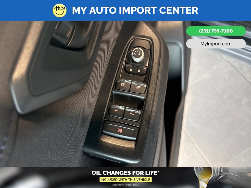 Used 2025 Subaru Forester Premium AWD/4WD image 11