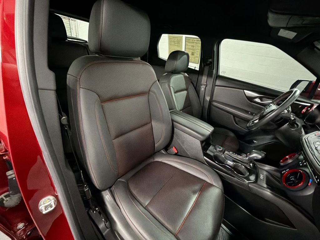 Used 2023 Chevrolet Blazer RS w/ Enhanced Convenience Package FWD image 28