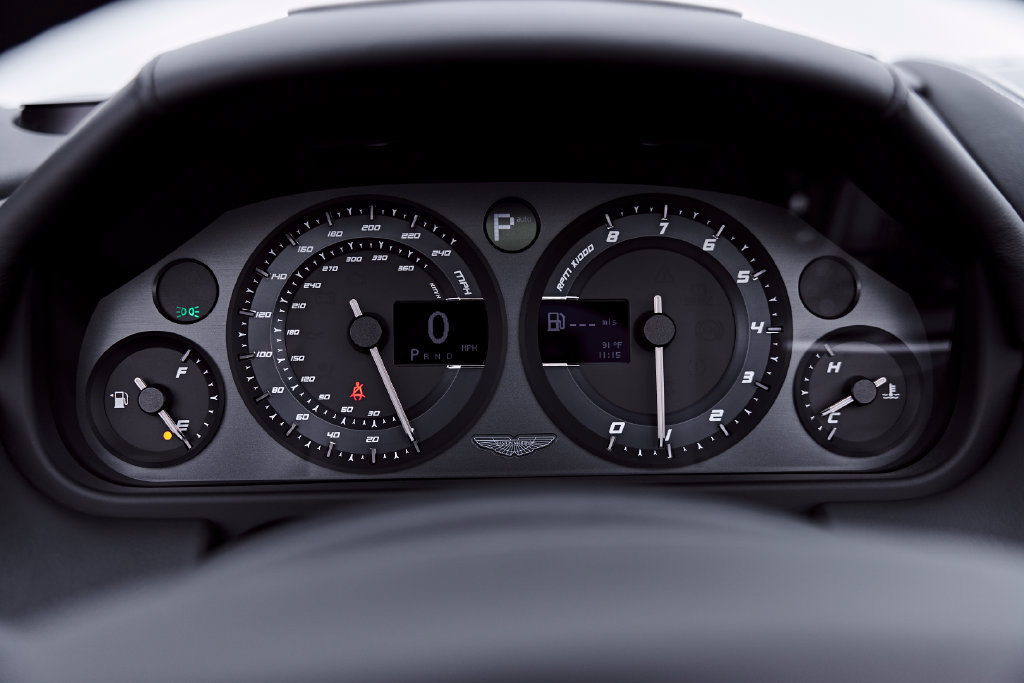Used 2016 Aston Martin DB9 GT RWD image 70