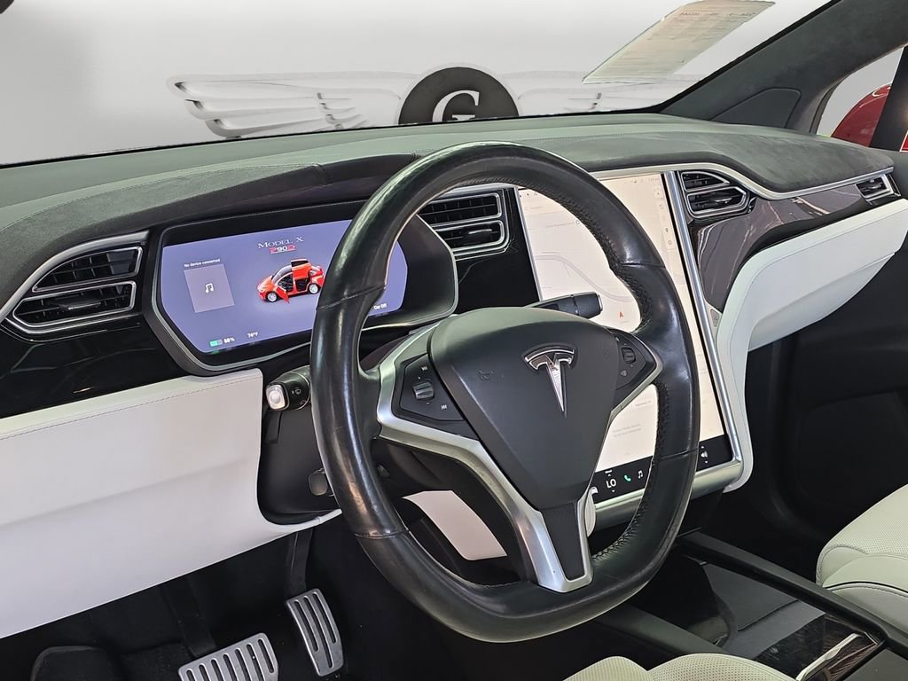 Used 2016 Tesla Model X Performance AWD/4WD image 11