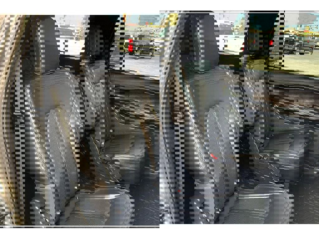 Used 2021 Ford Expedition Max Limited AWD/4WD image 28