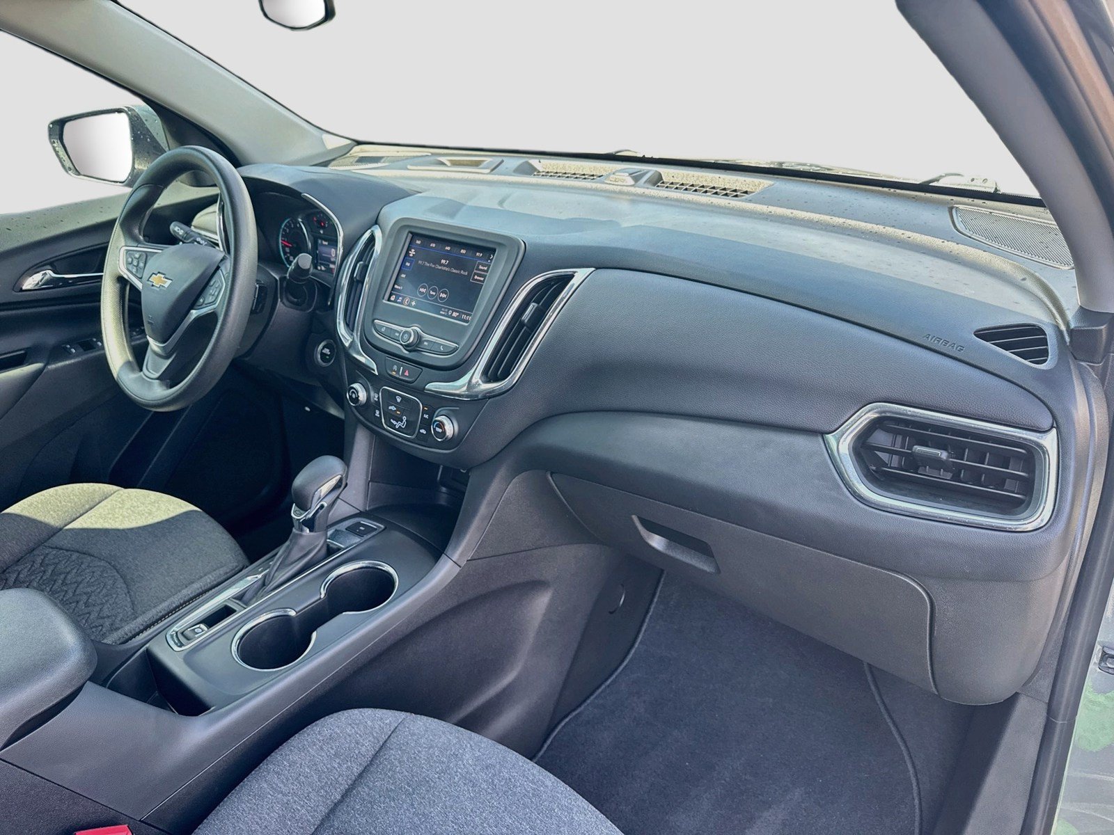 Used 2023 Chevrolet Equinox LT AWD/4WD image 30
