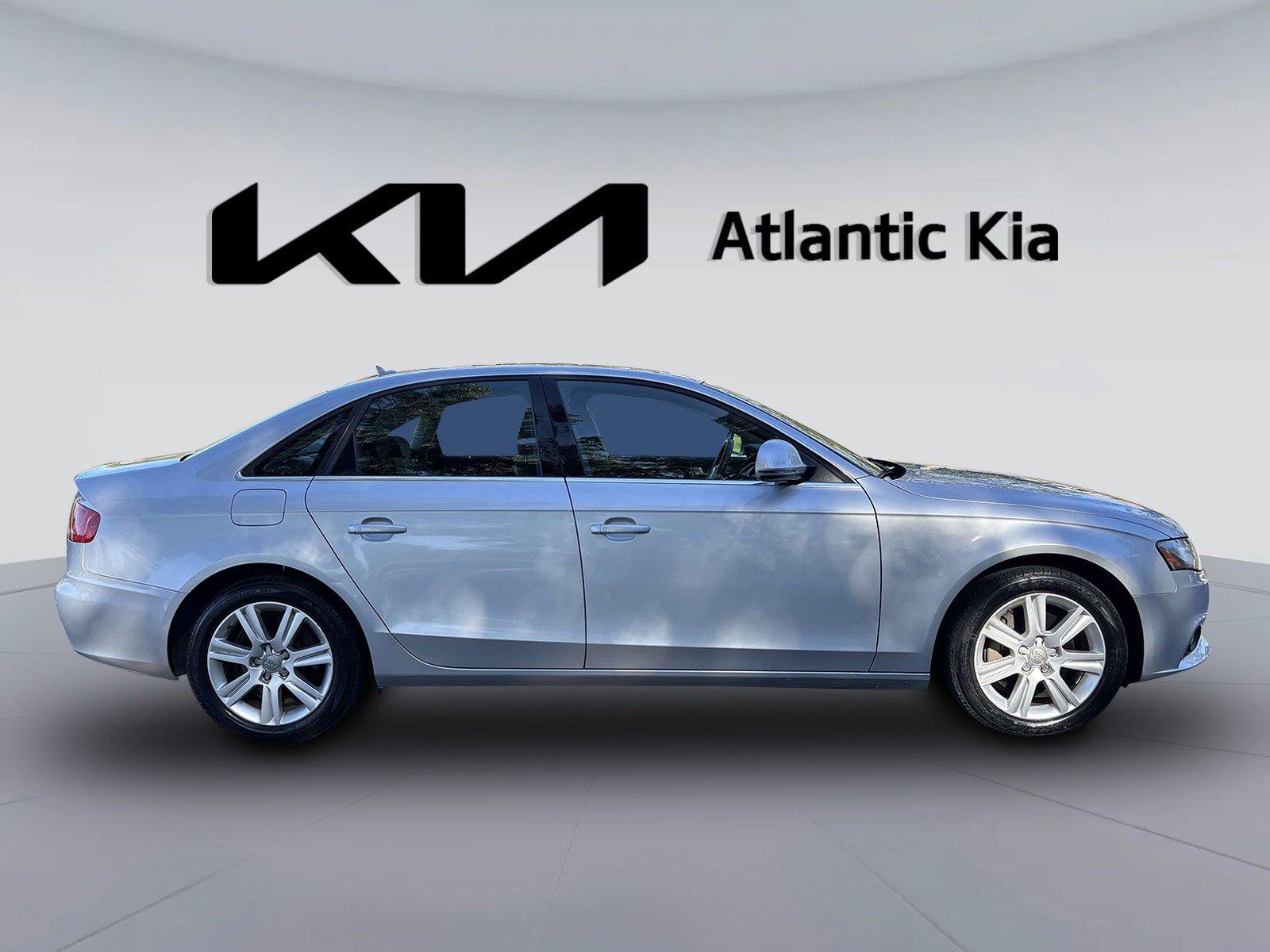 Used 2009 Audi A4 2.0T Prestige AWD/4WD image 5
