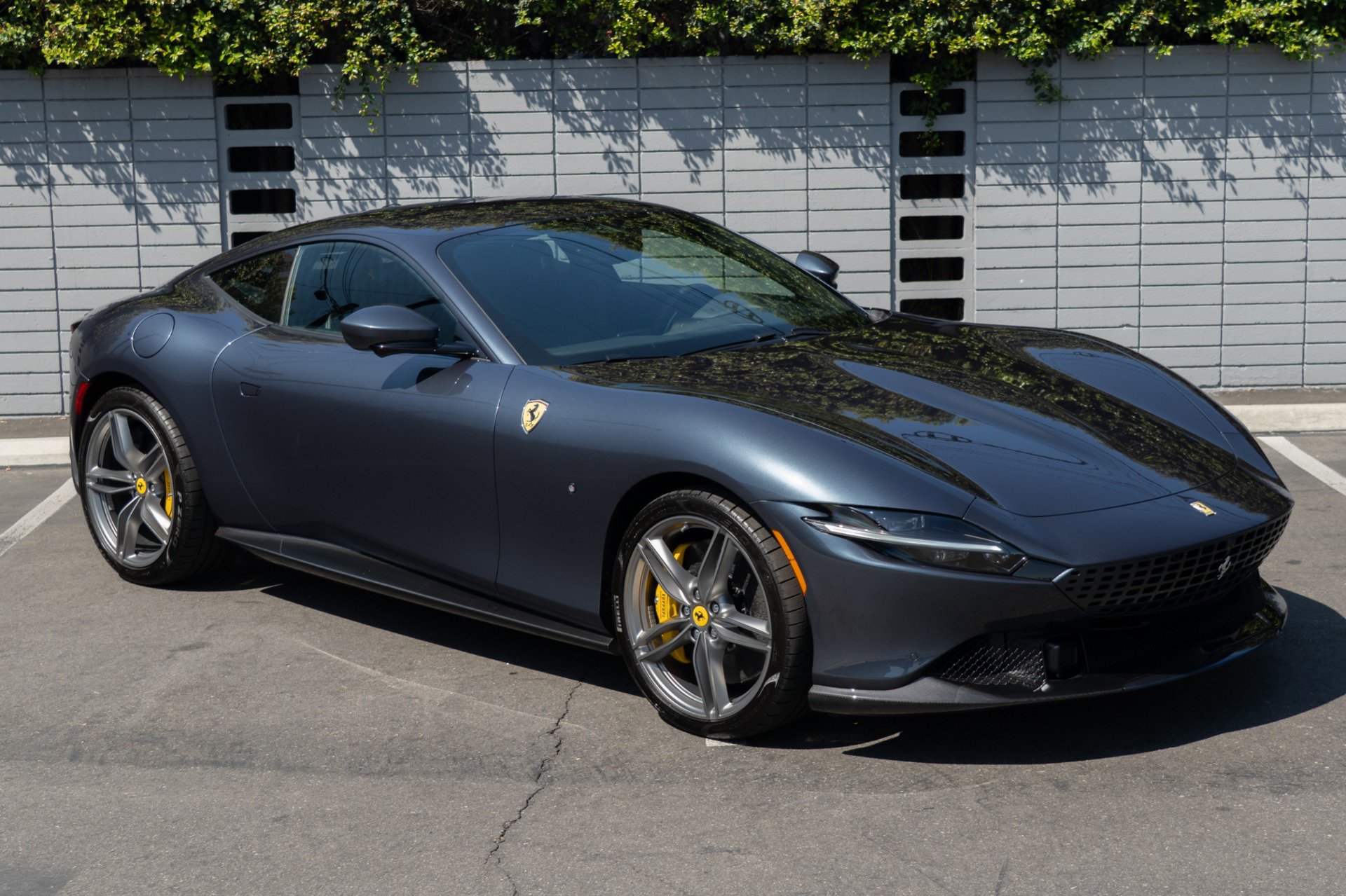 Used 2024 Ferrari Roma image 15