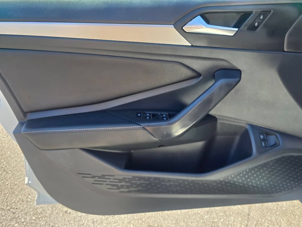 Used 2023 Volkswagen Jetta Sport FWD image 16