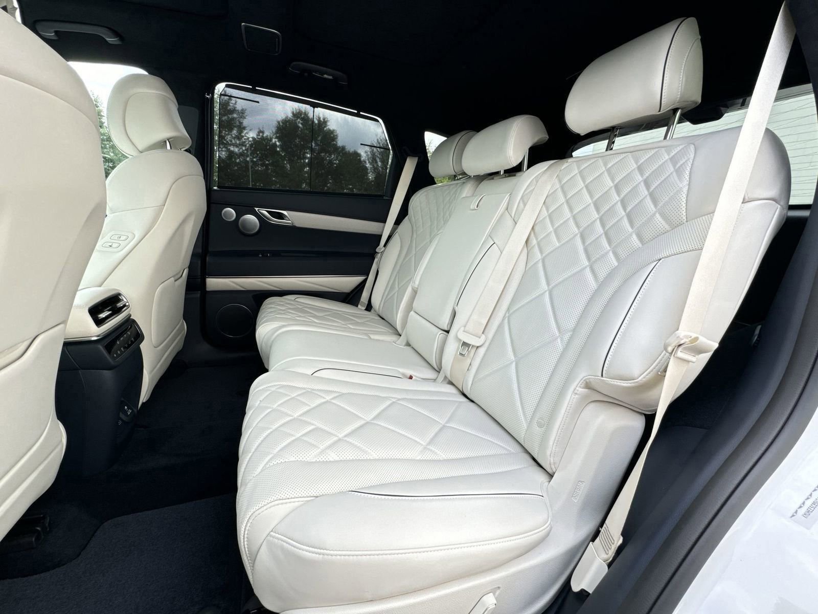 New 2025 Genesis GV80 3.5T Prestige image 29